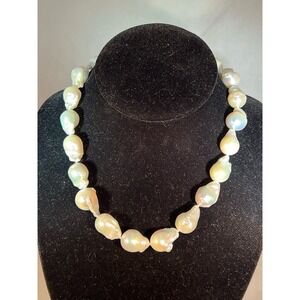 NWOT 10mm Cultured Freshwater Biwa Pearls Good Luster Knotted Between Each Pearl